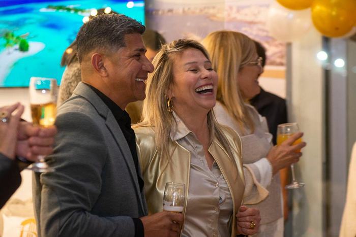 Celebración del primer aniversario de Raquel Duarte Bienes Raíces